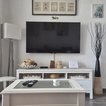 Casa Gilda * Тиас